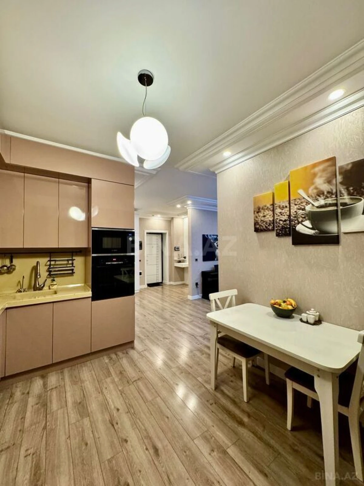 Satılır 3 otaqlı mənzil 100 m²
