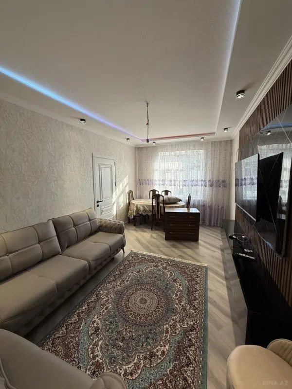 Satılır 3 otaqlı mənzil 82 m²