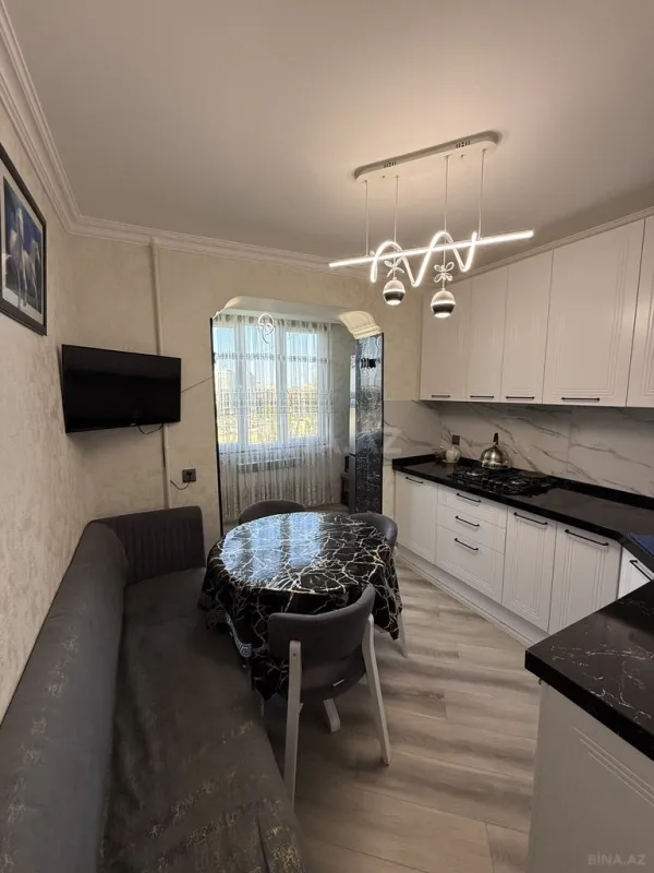 Satılır 3 otaqlı mənzil 82 m²