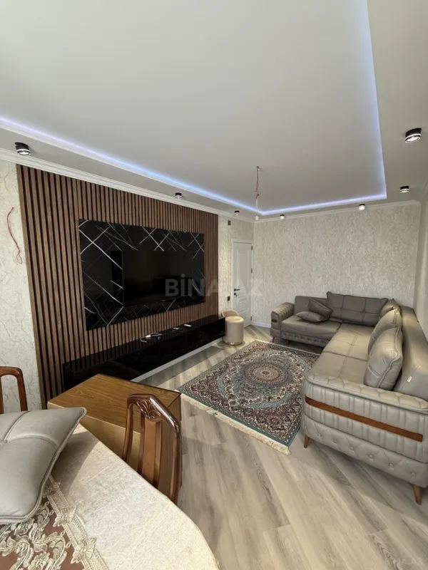 Satılır 3 otaqlı mənzil 82 m²