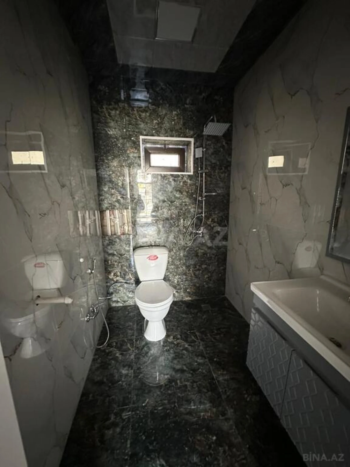 Satılır 4 otaqlı həyət evi 150 m²