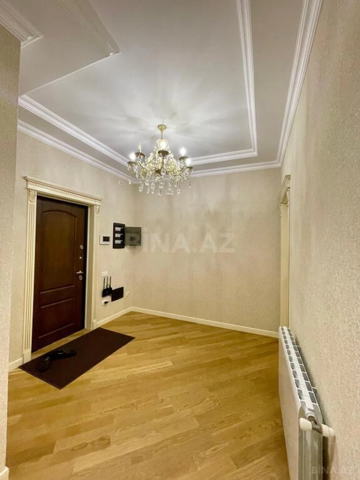 Kirayə verilir 2 otaqlı mənzil 100 m²