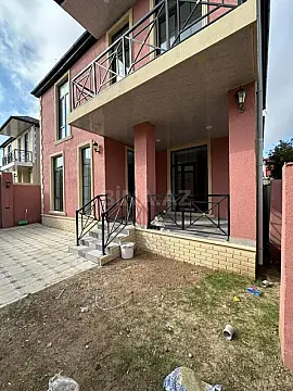 Satılır 4 otaqlı həyət evi 150 m²