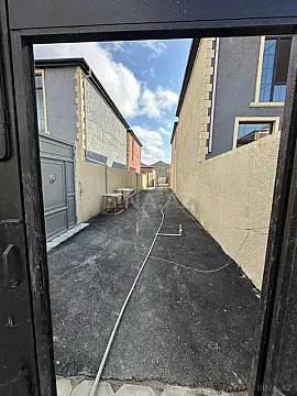 Satılır 4 otaqlı həyət evi 150 m²