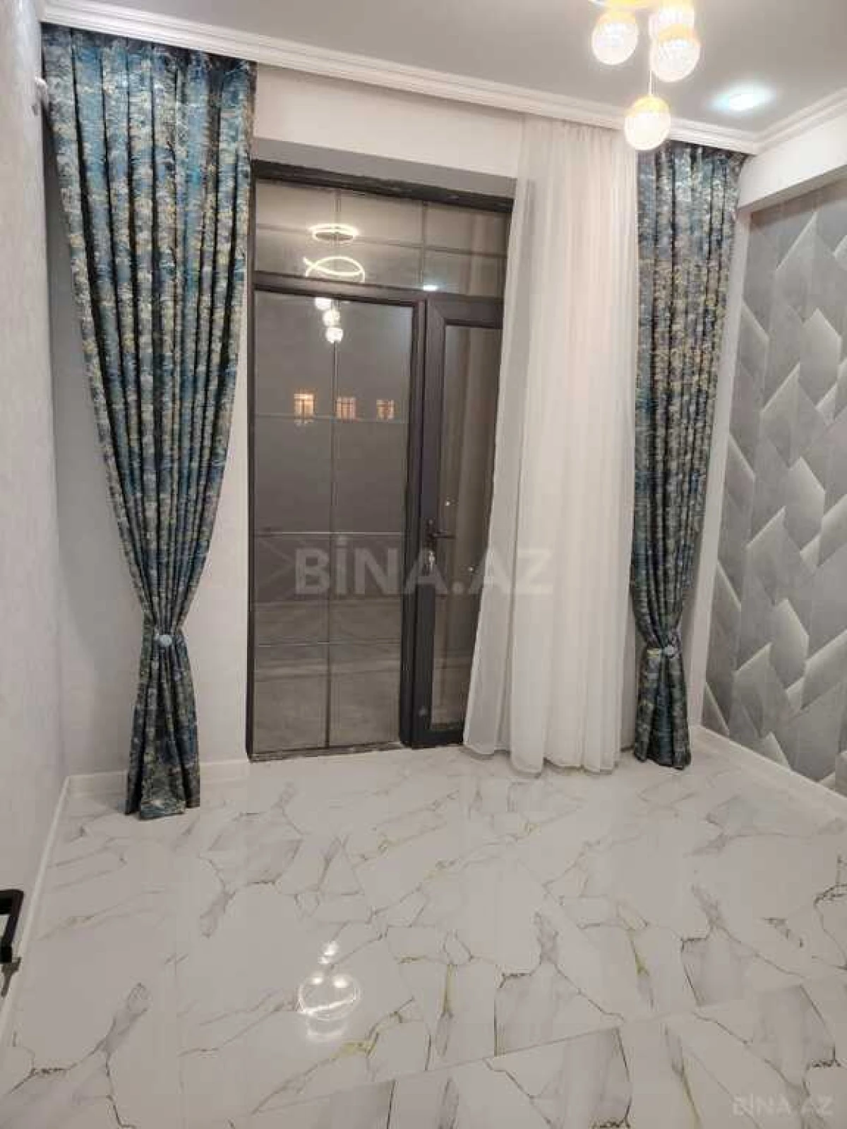 Satılır 2 otaqlı mənzil 45 m²