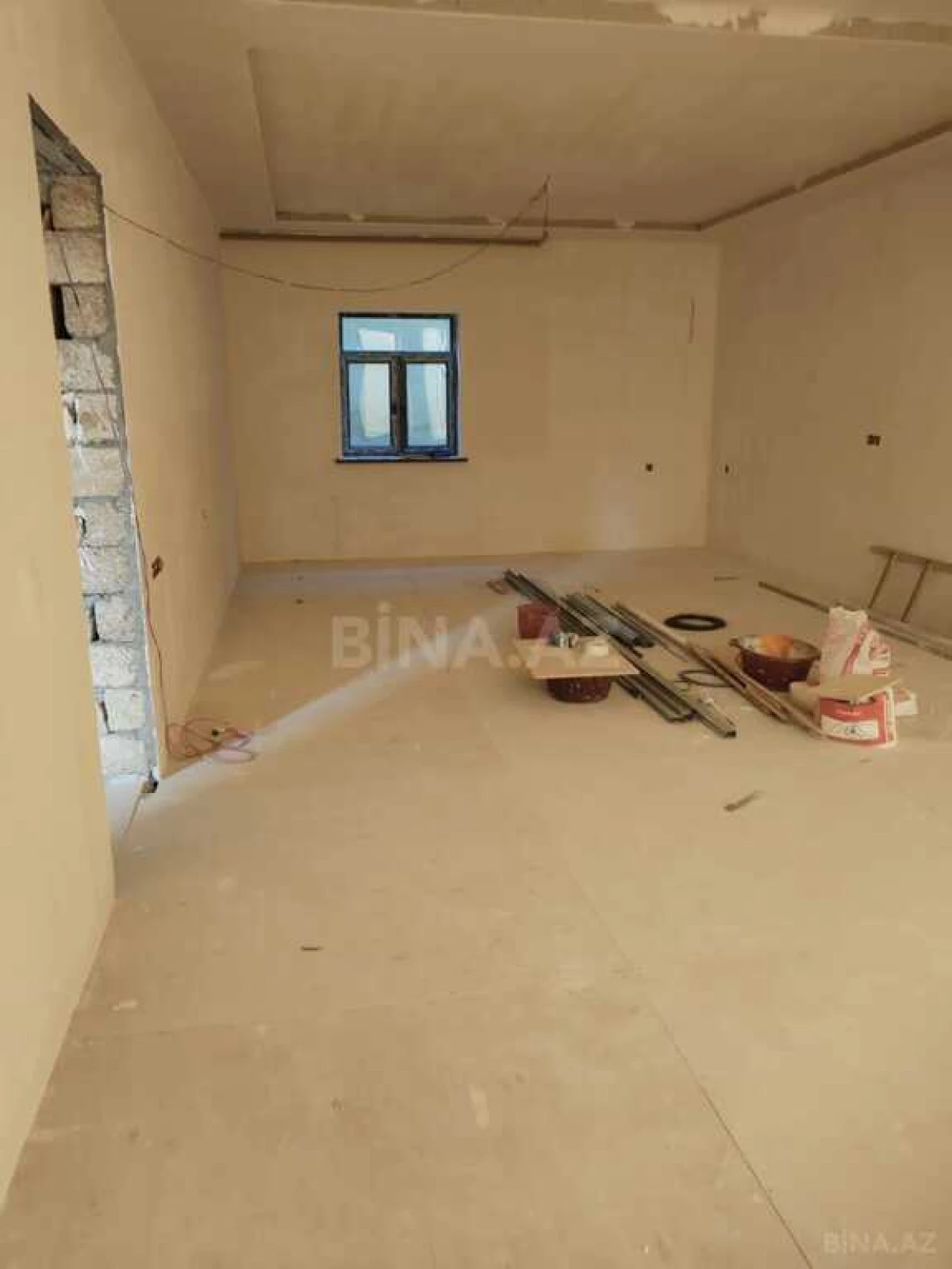 Satılır 7 otaqlı həyət evi 239.3 m²