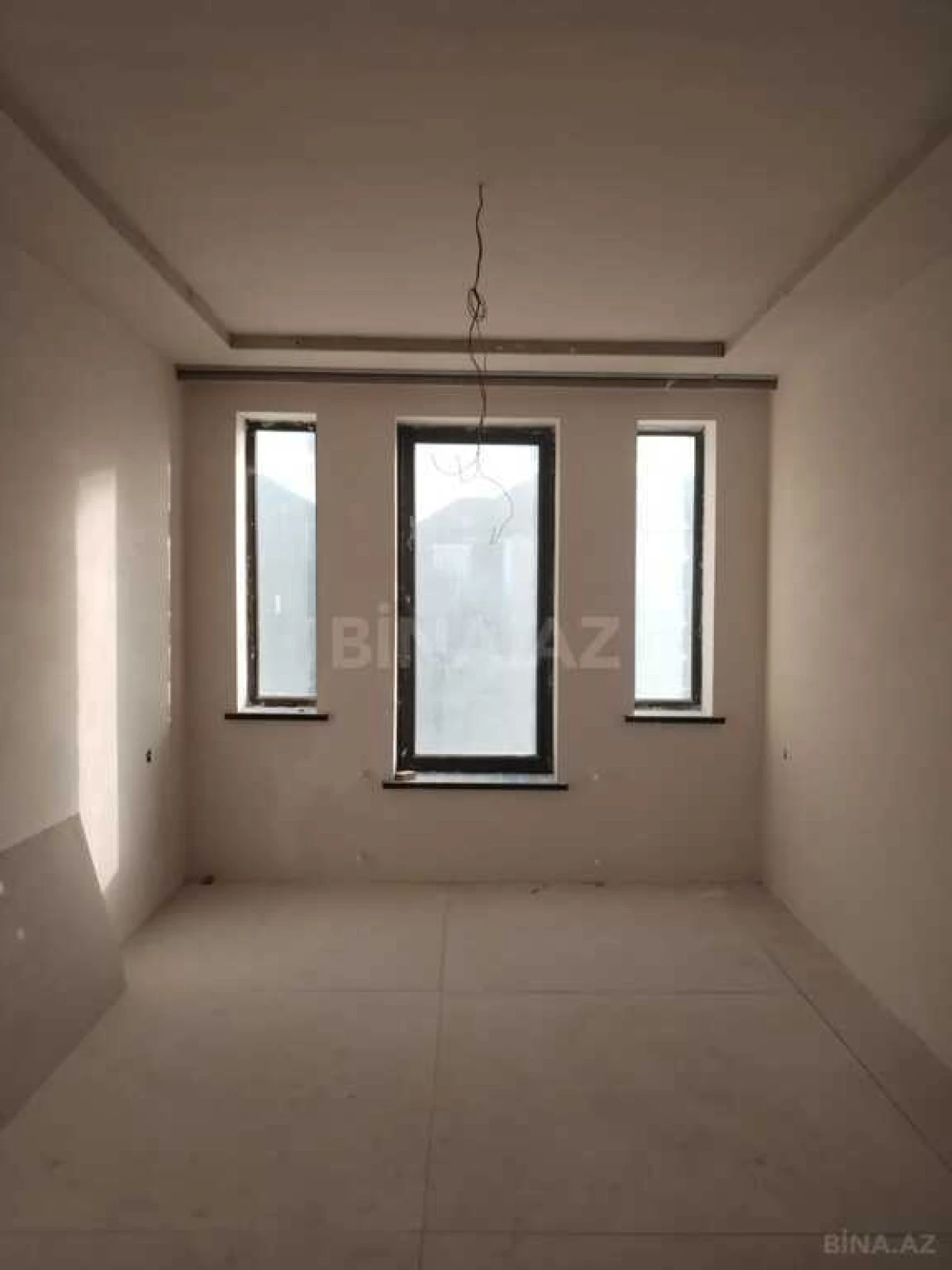 Satılır 7 otaqlı həyət evi 239.3 m²