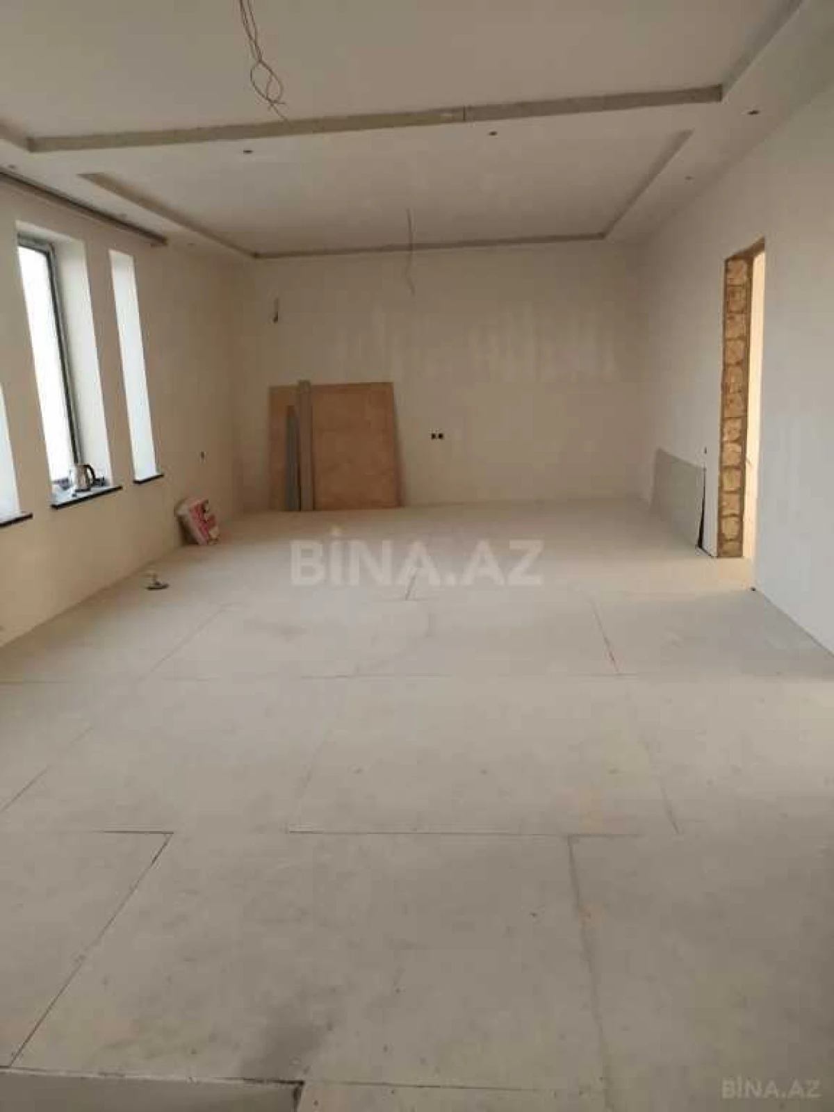 Satılır 7 otaqlı həyət evi 239.3 m²