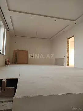 Satılır 7 otaqlı həyət evi 239.3 m²