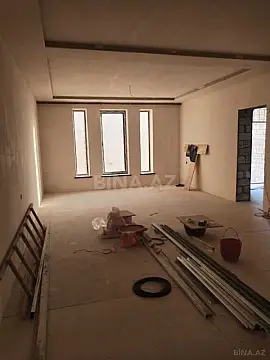 Satılır 7 otaqlı həyət evi 239.3 m²