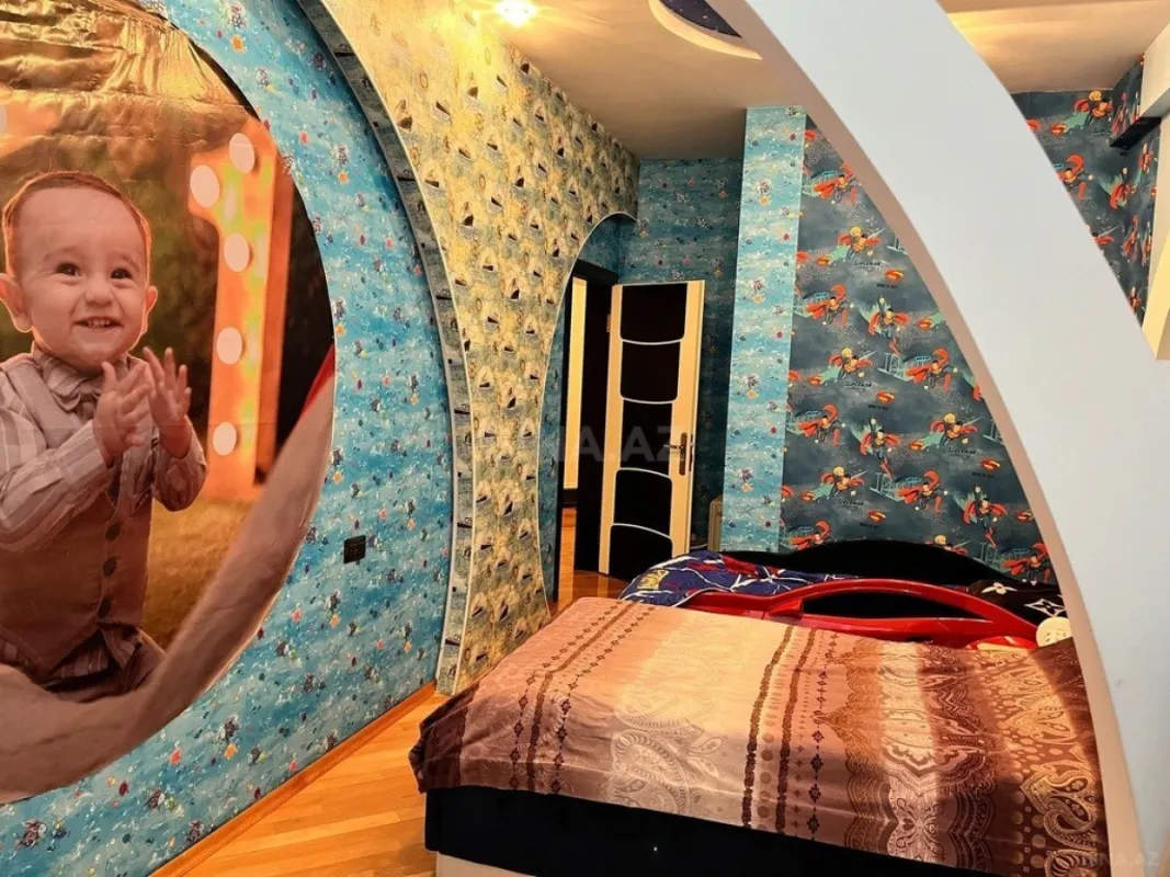 Satılır 3 otaqlı mənzil 130 m²