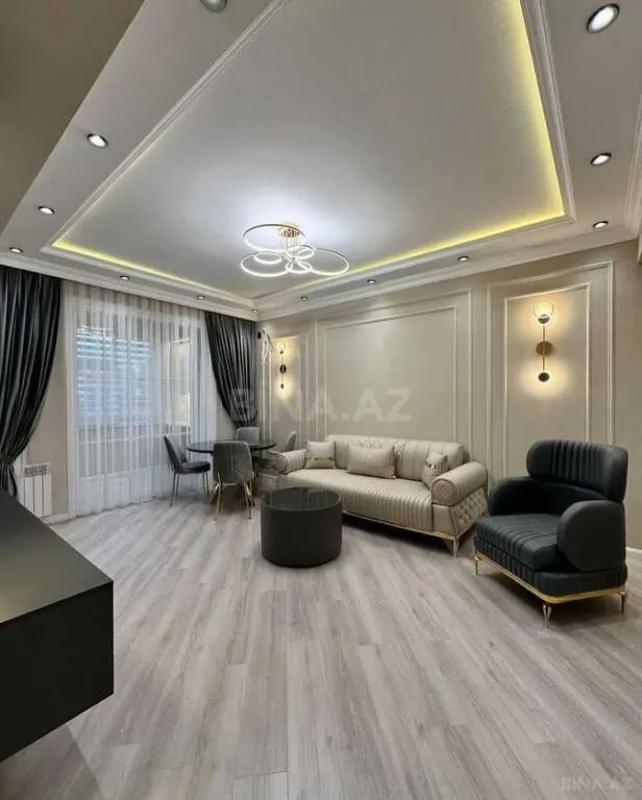 Kirayə verilir 2 otaqlı mənzil 92 m²