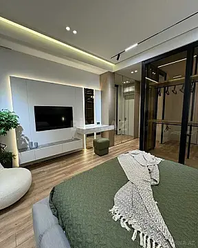 Kirayə verilir 2 otaqlı mənzil 92 m²