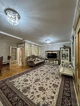 Satılır 4 otaqlı mənzil 120 m² — Bakı 4 otaq 120.00 m²