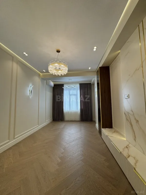 Satılır 3 otaqlı mənzil 87 m²