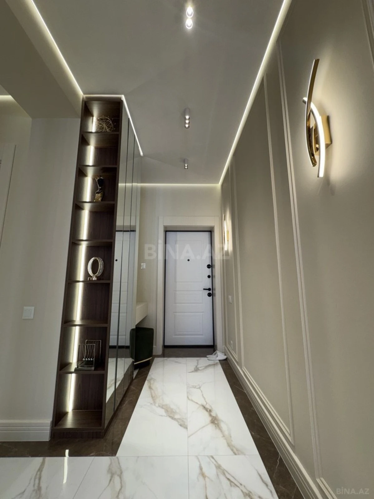 Satılır 3 otaqlı mənzil 87 m²