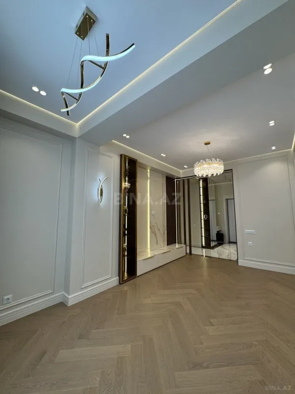 Satılır 3 otaqlı mənzil 87 m²