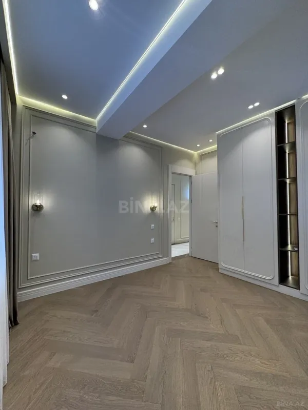 Satılır 3 otaqlı mənzil 87 m²