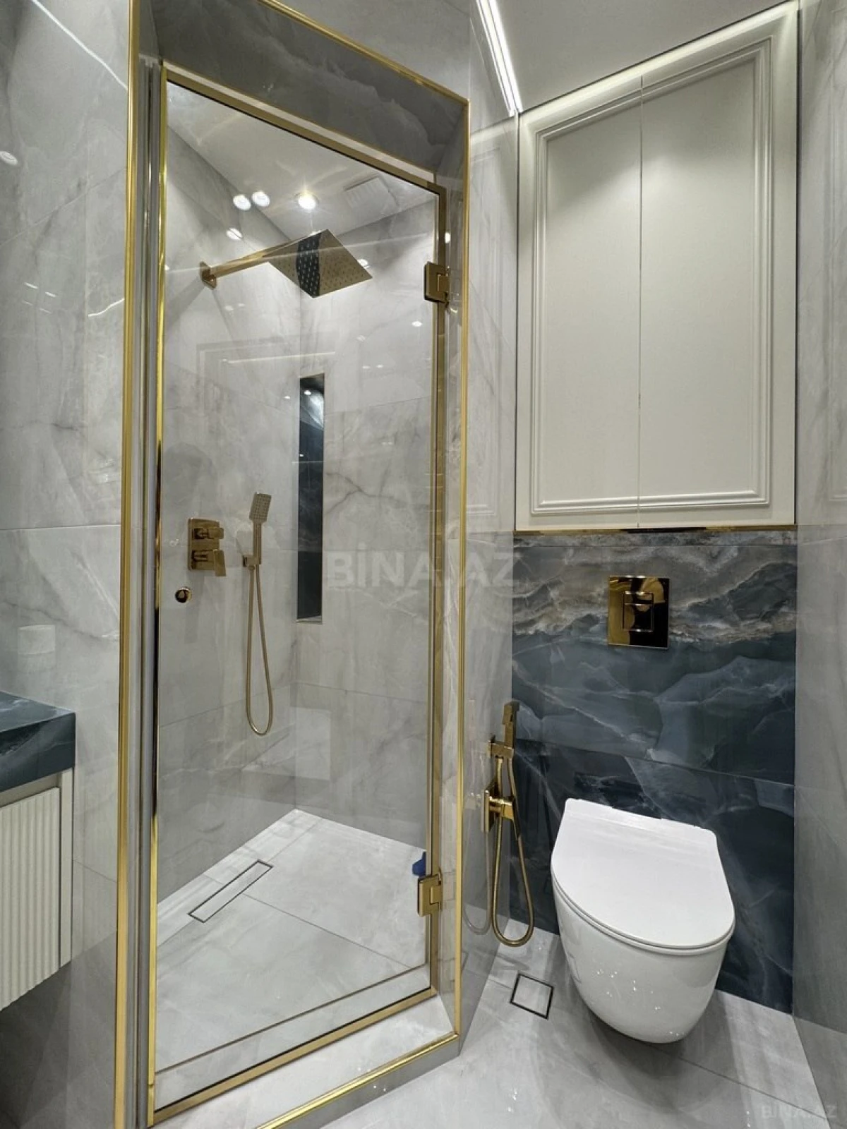 Satılır 3 otaqlı mənzil 87 m²