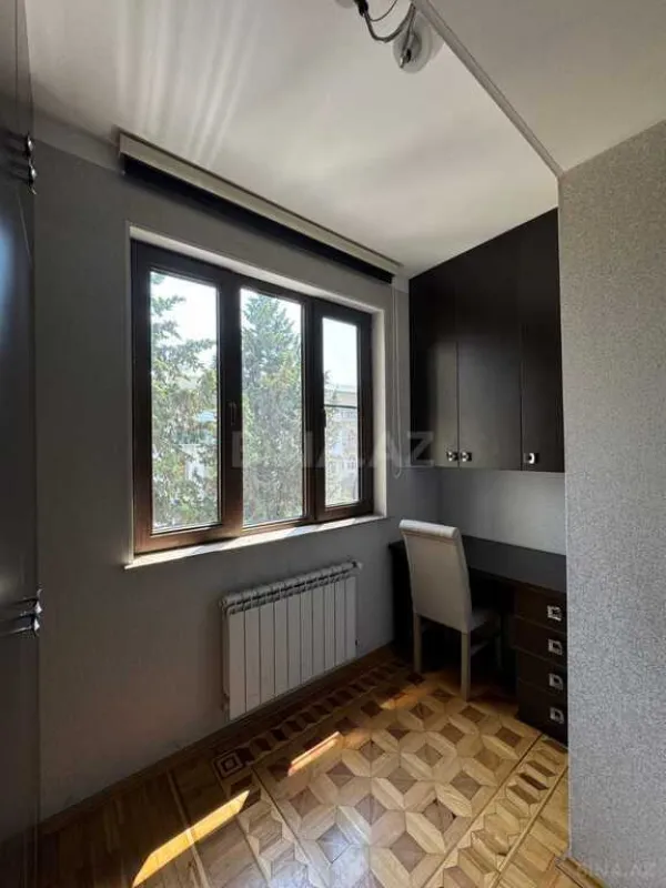 Satılır 3 otaqlı mənzil 75 m²