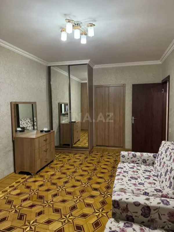 Satılır 3 otaqlı mənzil 75 m²