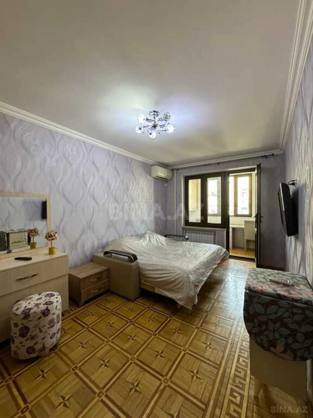 Satılır 3 otaqlı mənzil 75 m²
