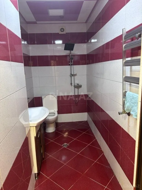 Kirayə verilir 2 otaqlı mənzil 65 m²