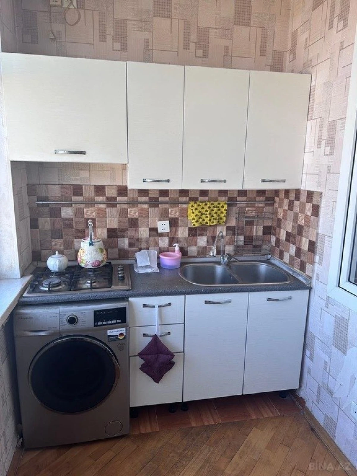 Kirayə verilir 2 otaqlı mənzil 65 m²