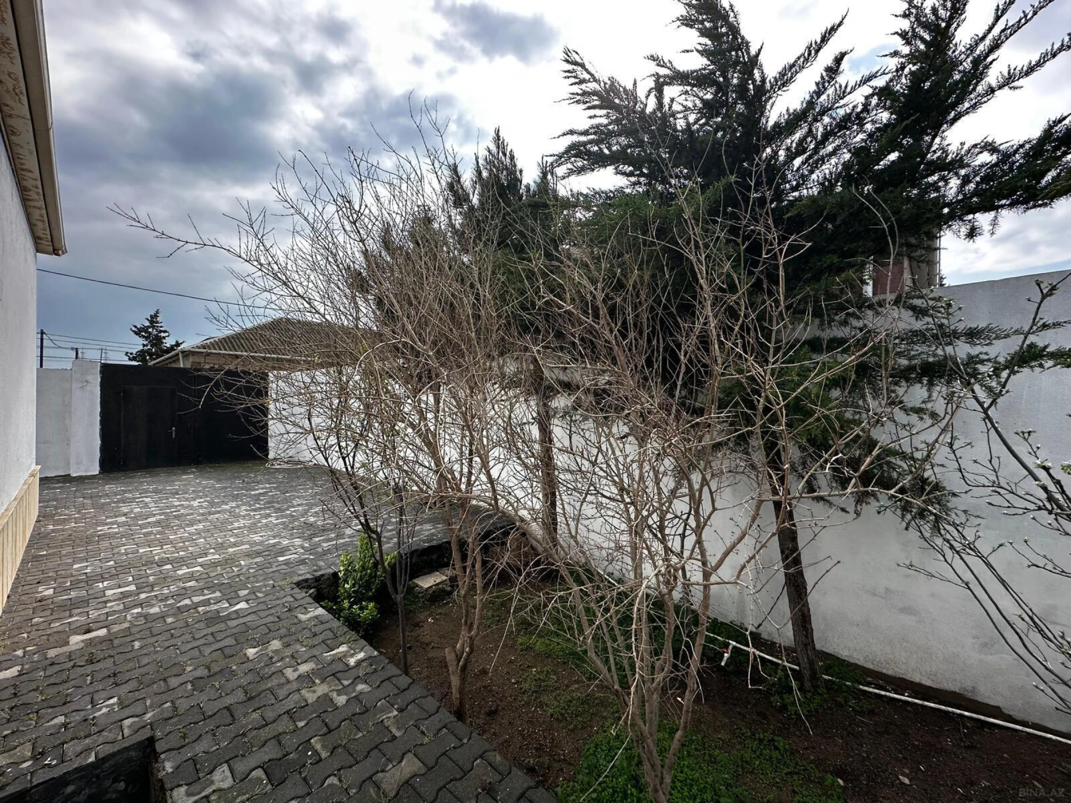 Satılır 3 otaqlı həyət evi 110 m²