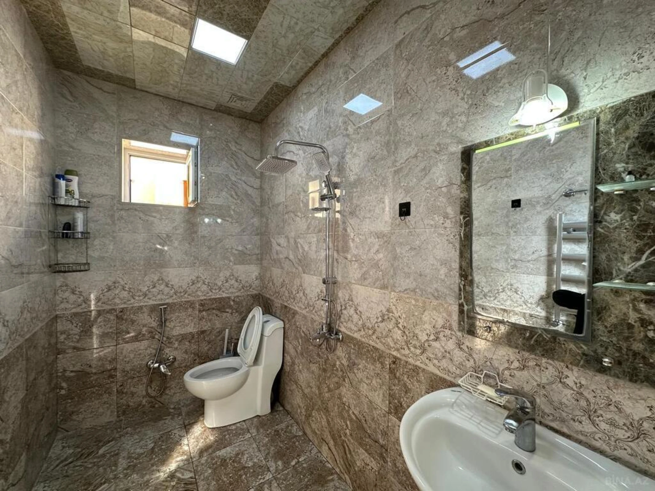 Satılır 3 otaqlı həyət evi 110 m²