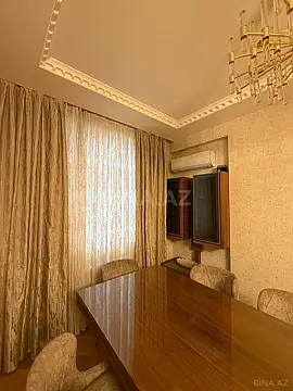 Satılır 3 otaqlı mənzil 125 m²