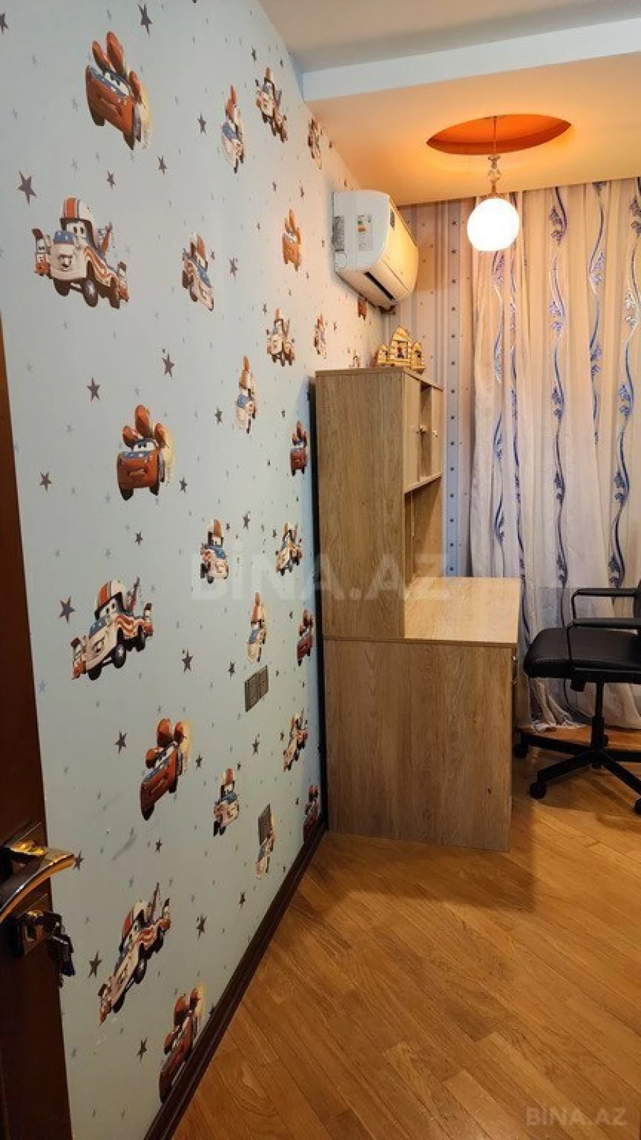 Satılır 3 otaqlı mənzil 74 m²