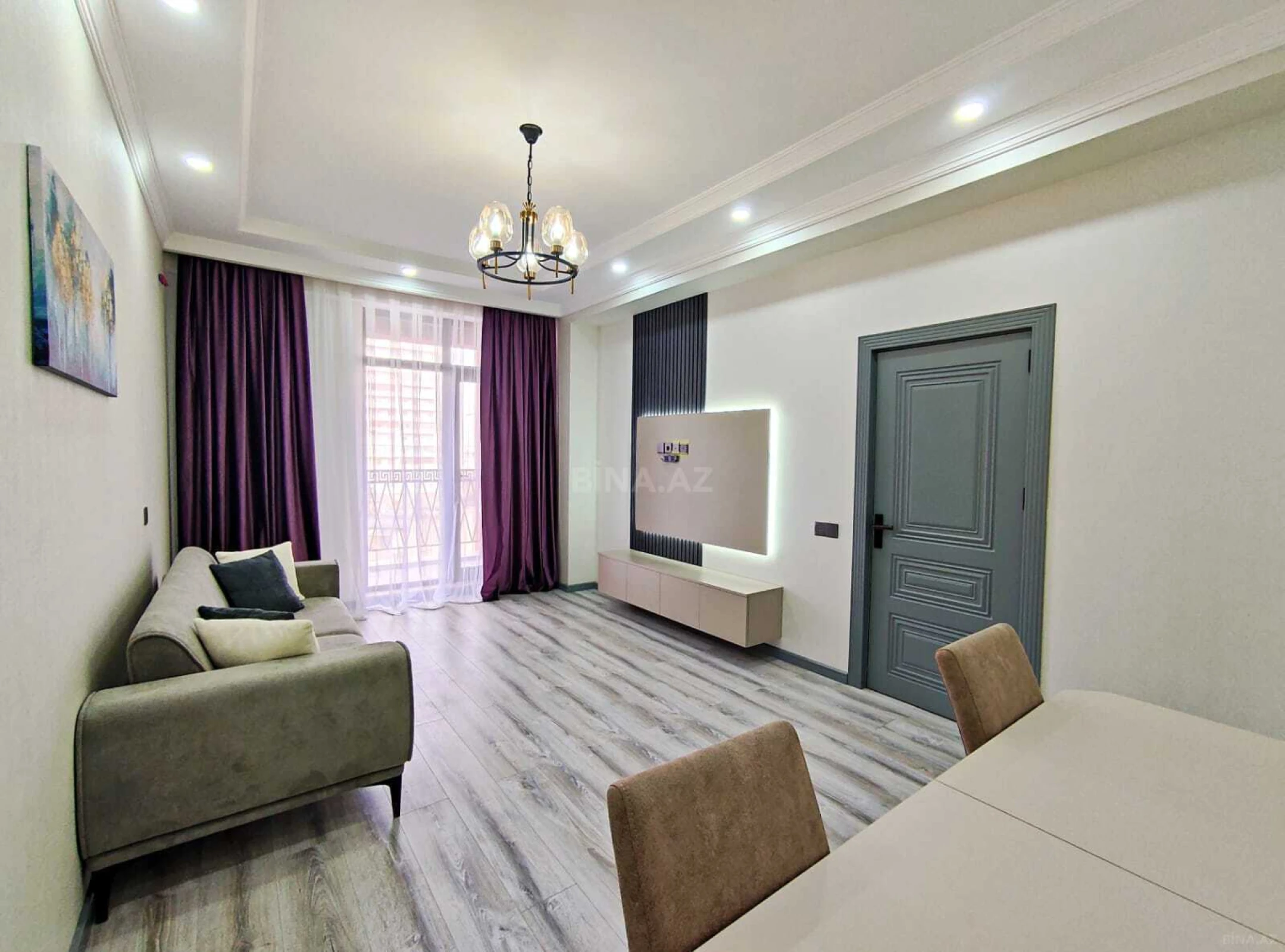 Satılır 2 otaqlı mənzil 84.7 m²