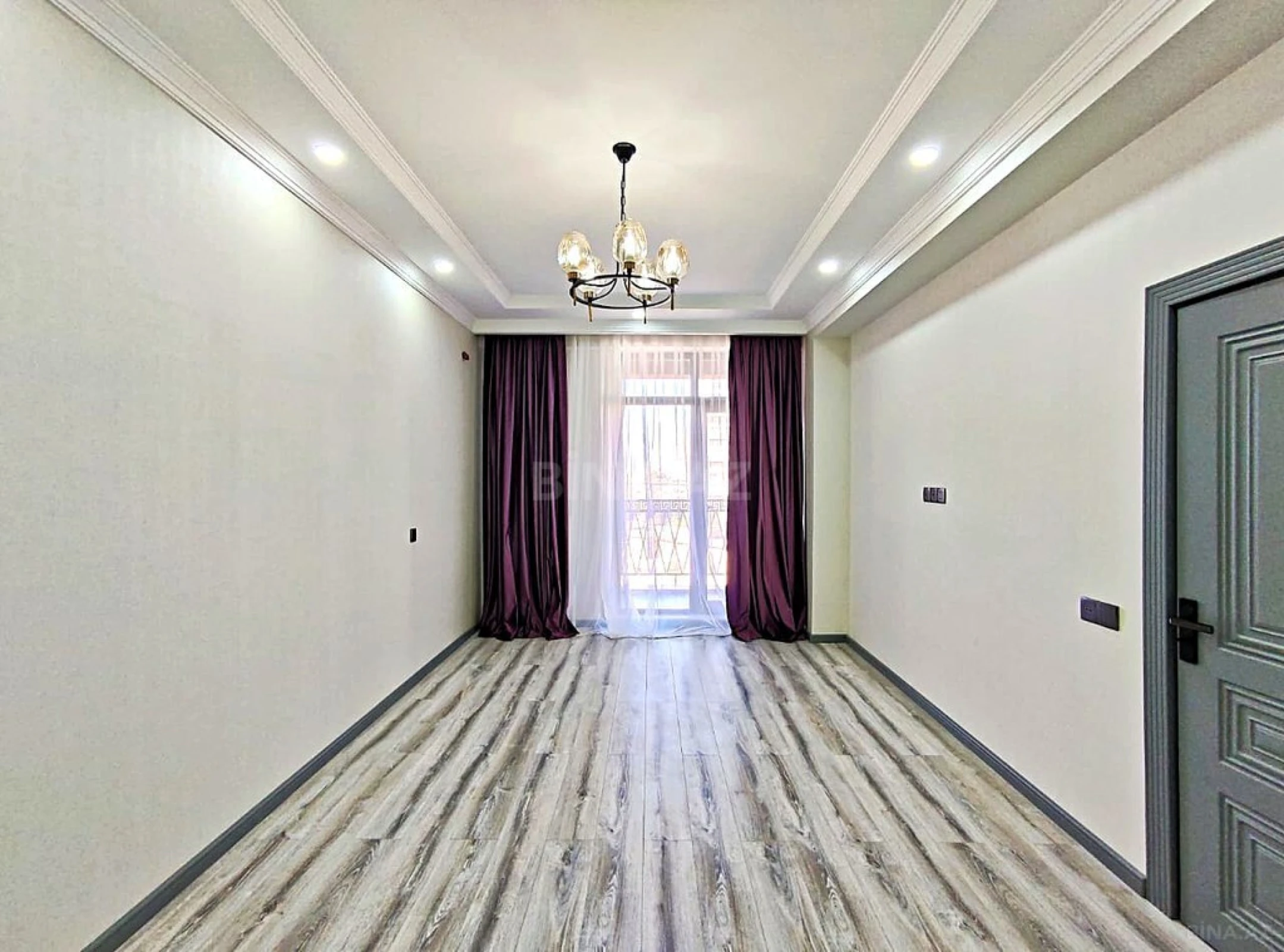 Satılır 2 otaqlı mənzil 84.7 m²