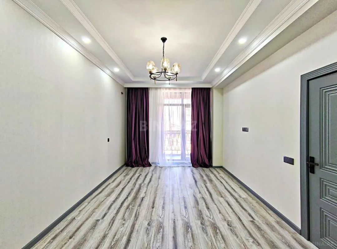 Satılır 2 otaqlı mənzil 84.7 m²