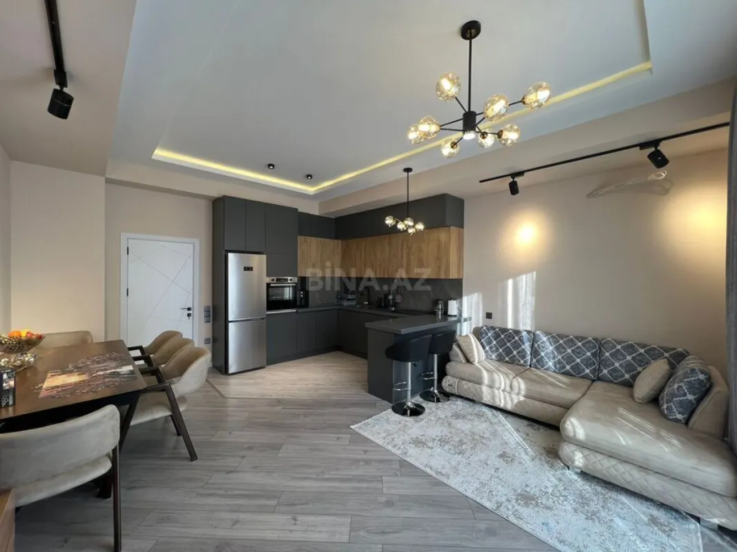 Kirayə verilir 3 otaqlı mənzil 100 m²