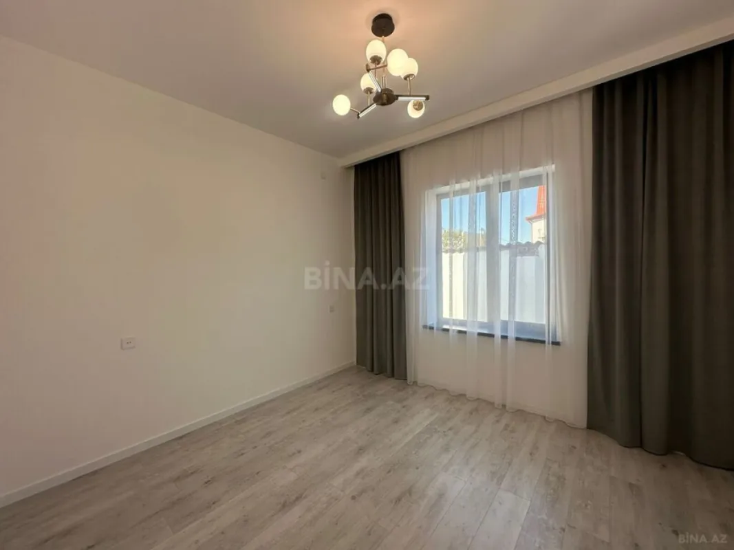 Satılır 4 otaqlı həyət evi 150 m²