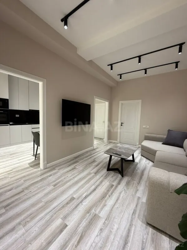 Satılır 2 otaqlı mənzil 90 m²