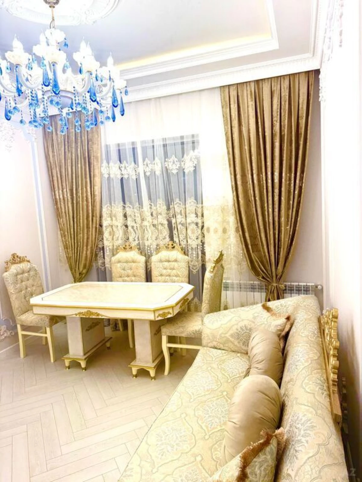 Satılır 2 otaqlı mənzil 65 m²