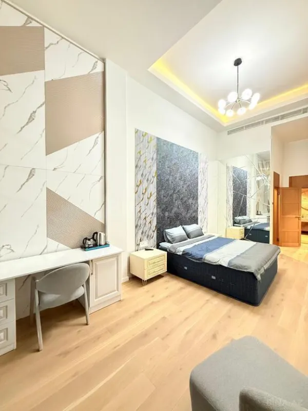 Satılır 2 otaqlı mənzil 100 m²