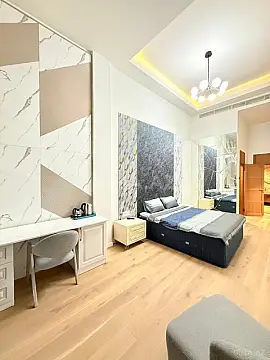 Satılır 2 otaqlı mənzil 100 m²