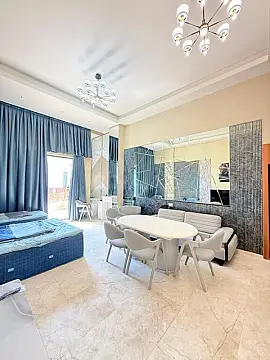 Satılır 2 otaqlı mənzil 100 m²