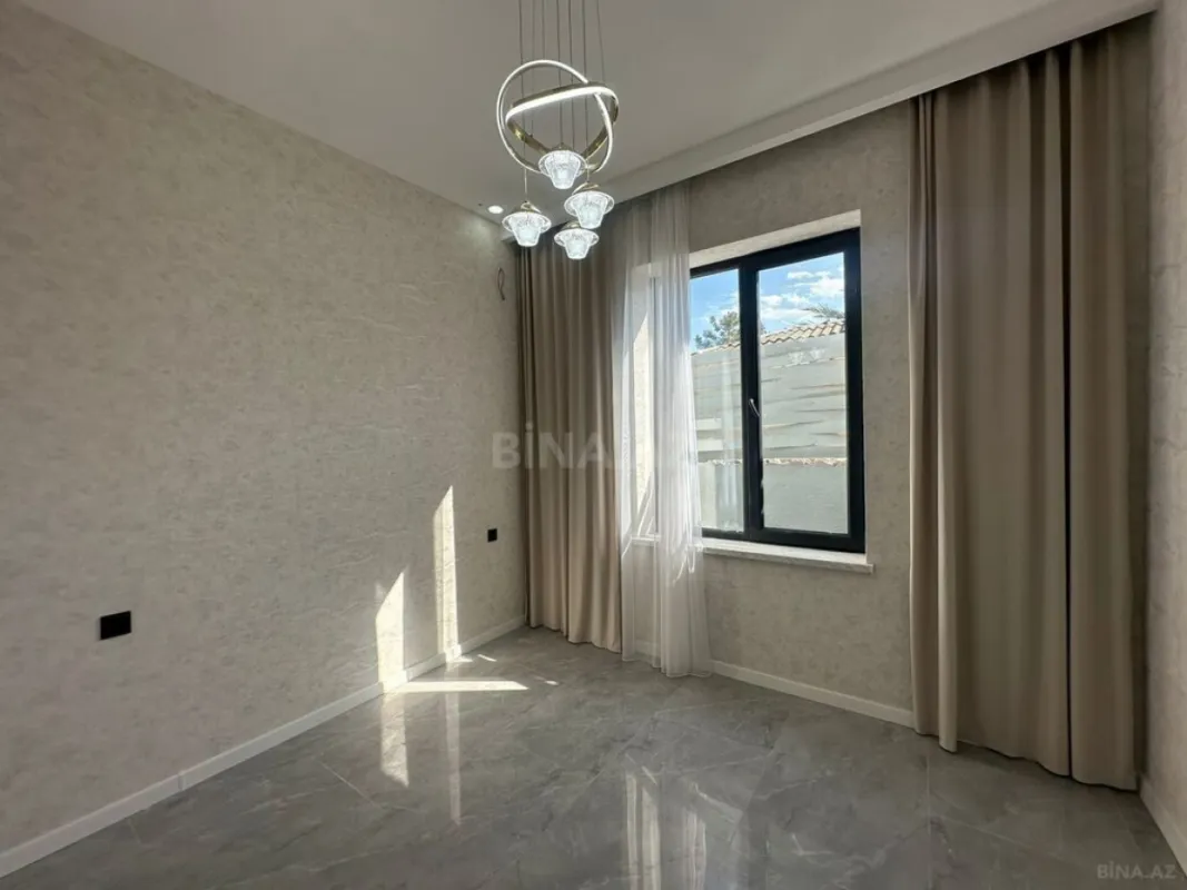 Satılır 4 otaqlı həyət evi 140 m²