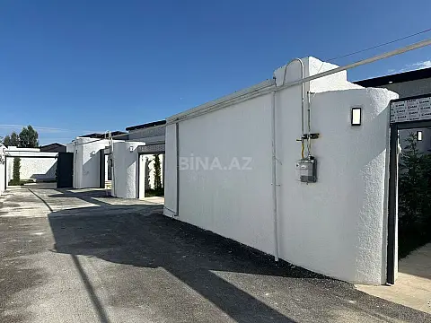 Satılır 4 otaqlı həyət evi 140 m²