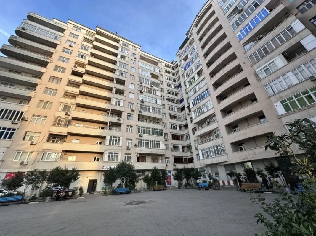 Satılır 2 otaqlı mənzil 55 m²