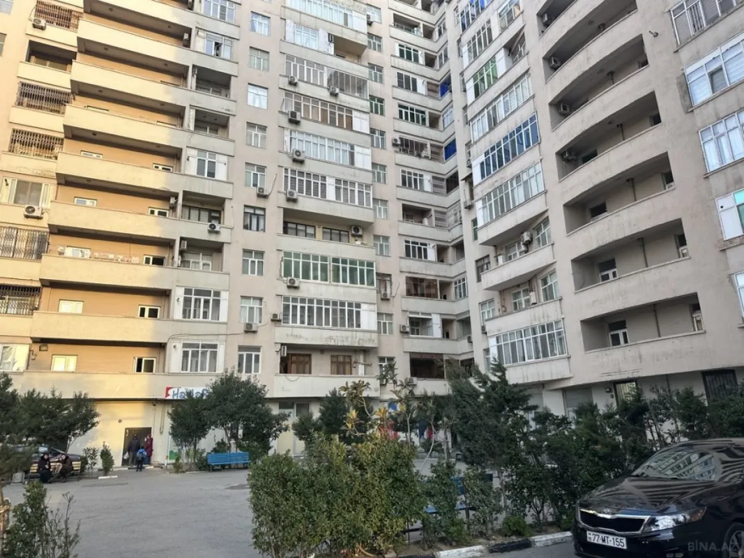 Satılır 2 otaqlı mənzil 55 m²