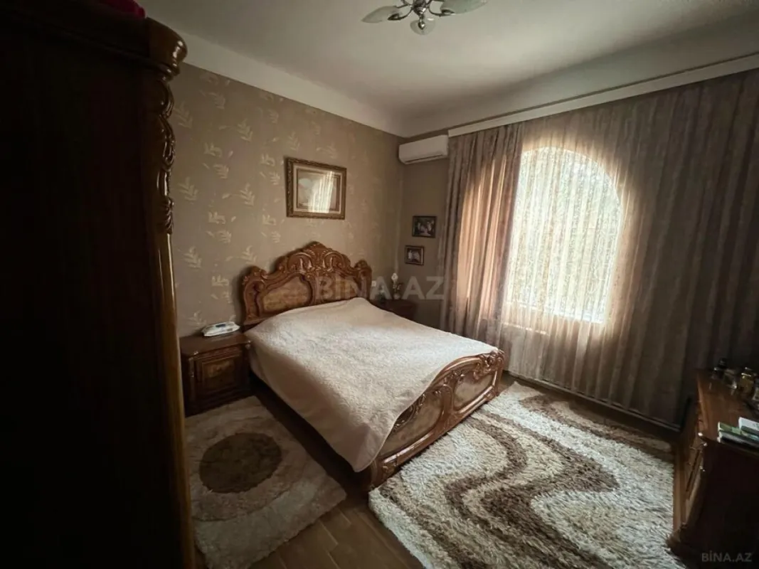 Satılır 4 otaqlı həyət evi 151 m²