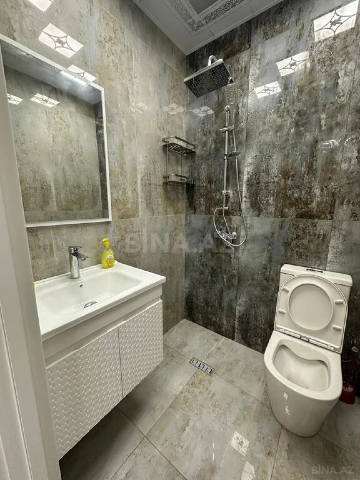 Satılır 2 otaqlı mənzil 40 m²