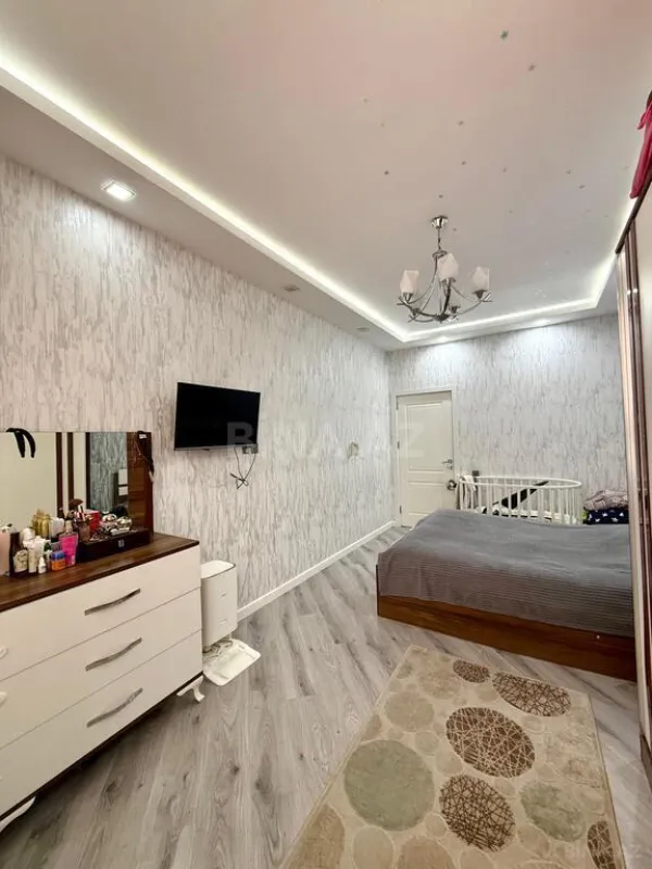 Satılır 3 otaqlı mənzil 82 m²