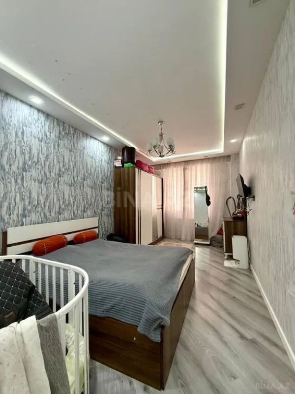 Satılır 3 otaqlı mənzil 82 m²